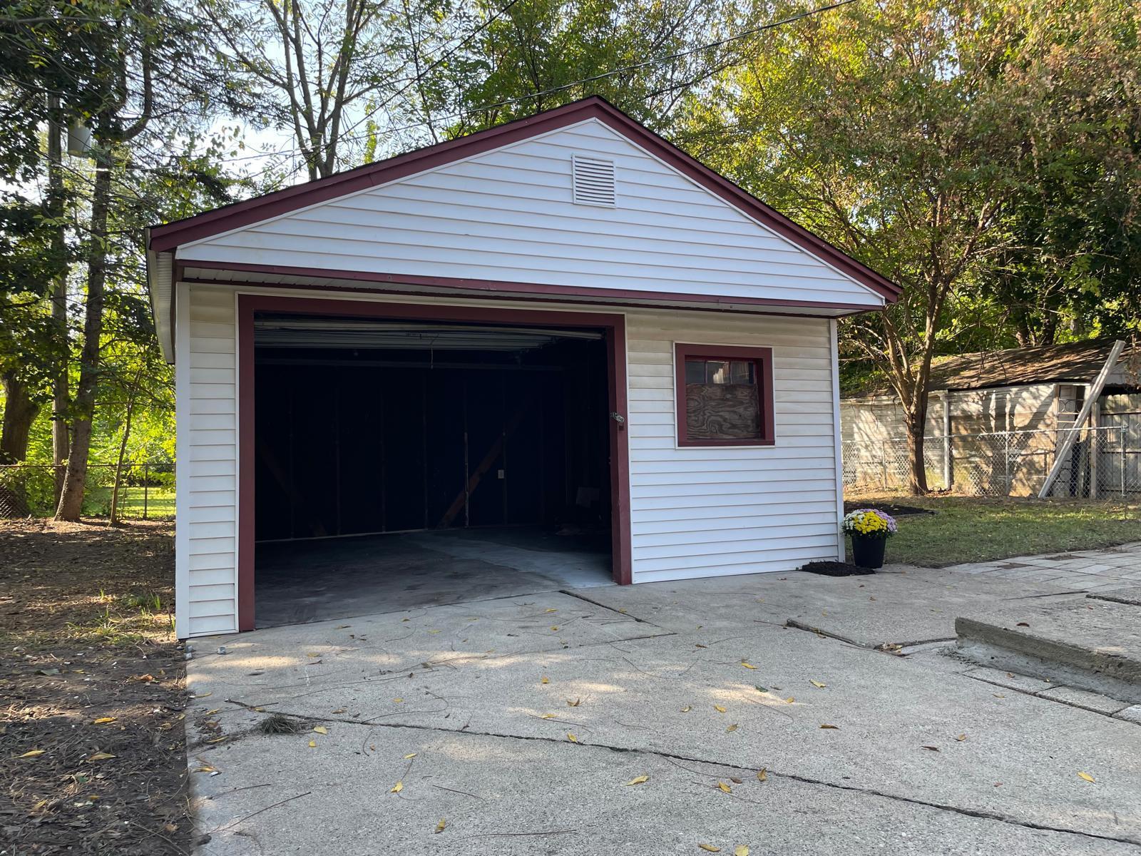 9221 Grandville Avenue