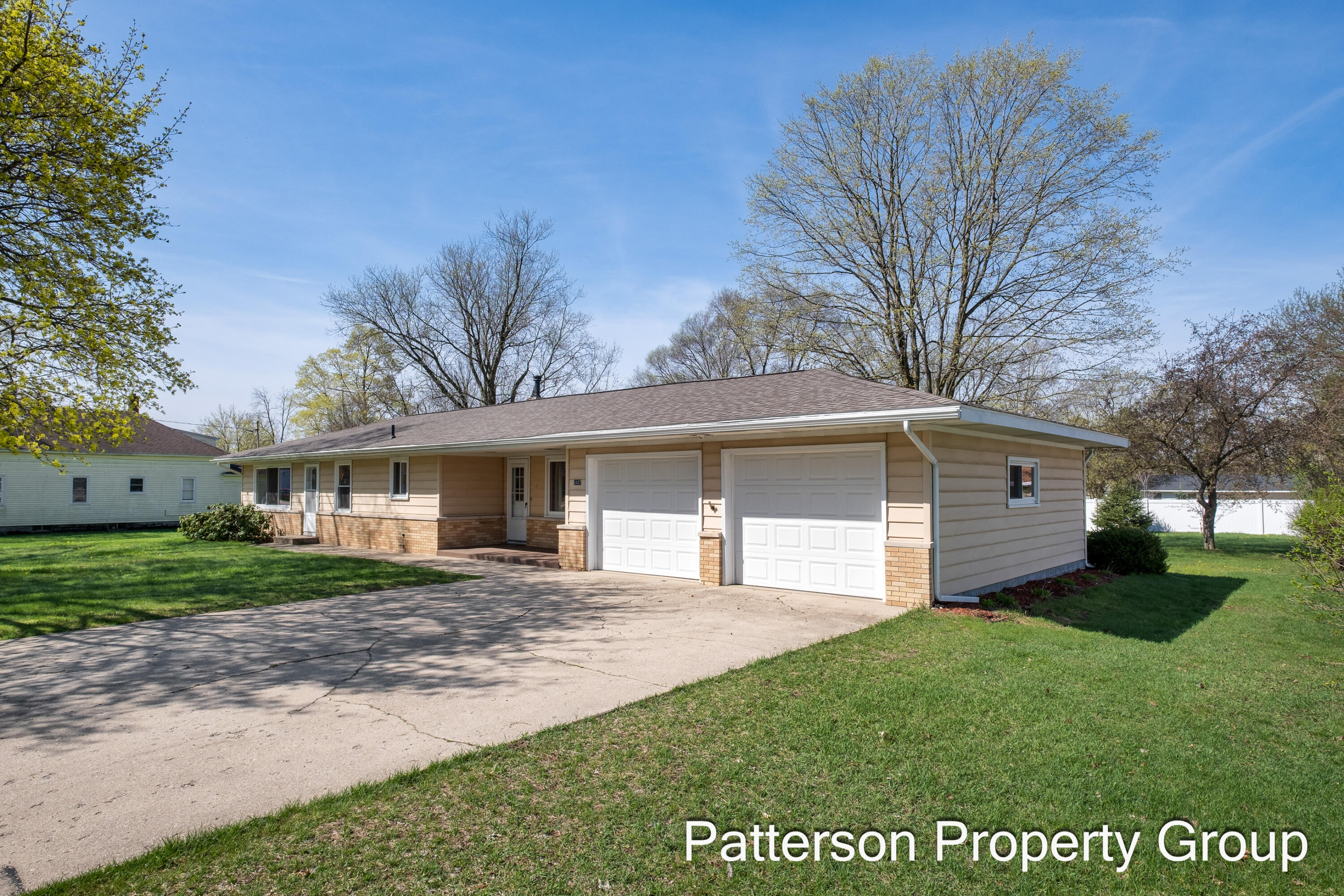 3437 John Street