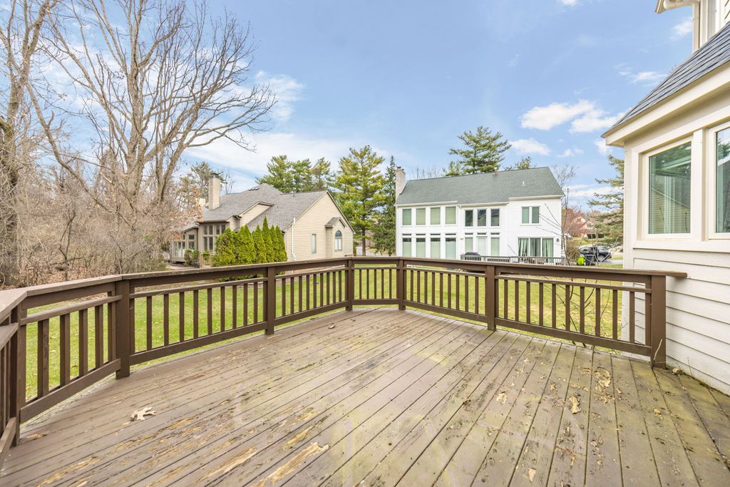 listing image 44