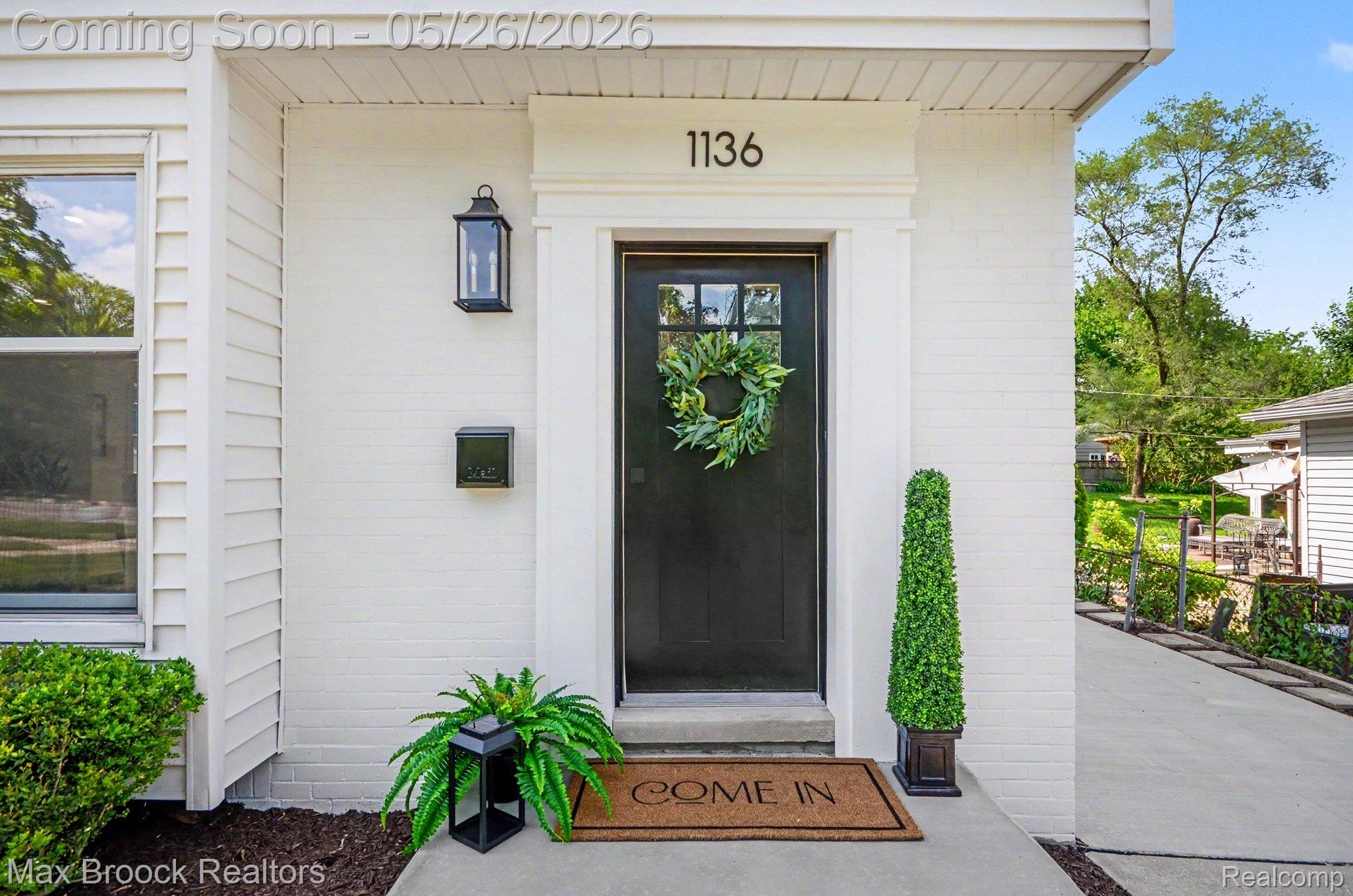 1136 Murdock Avenue