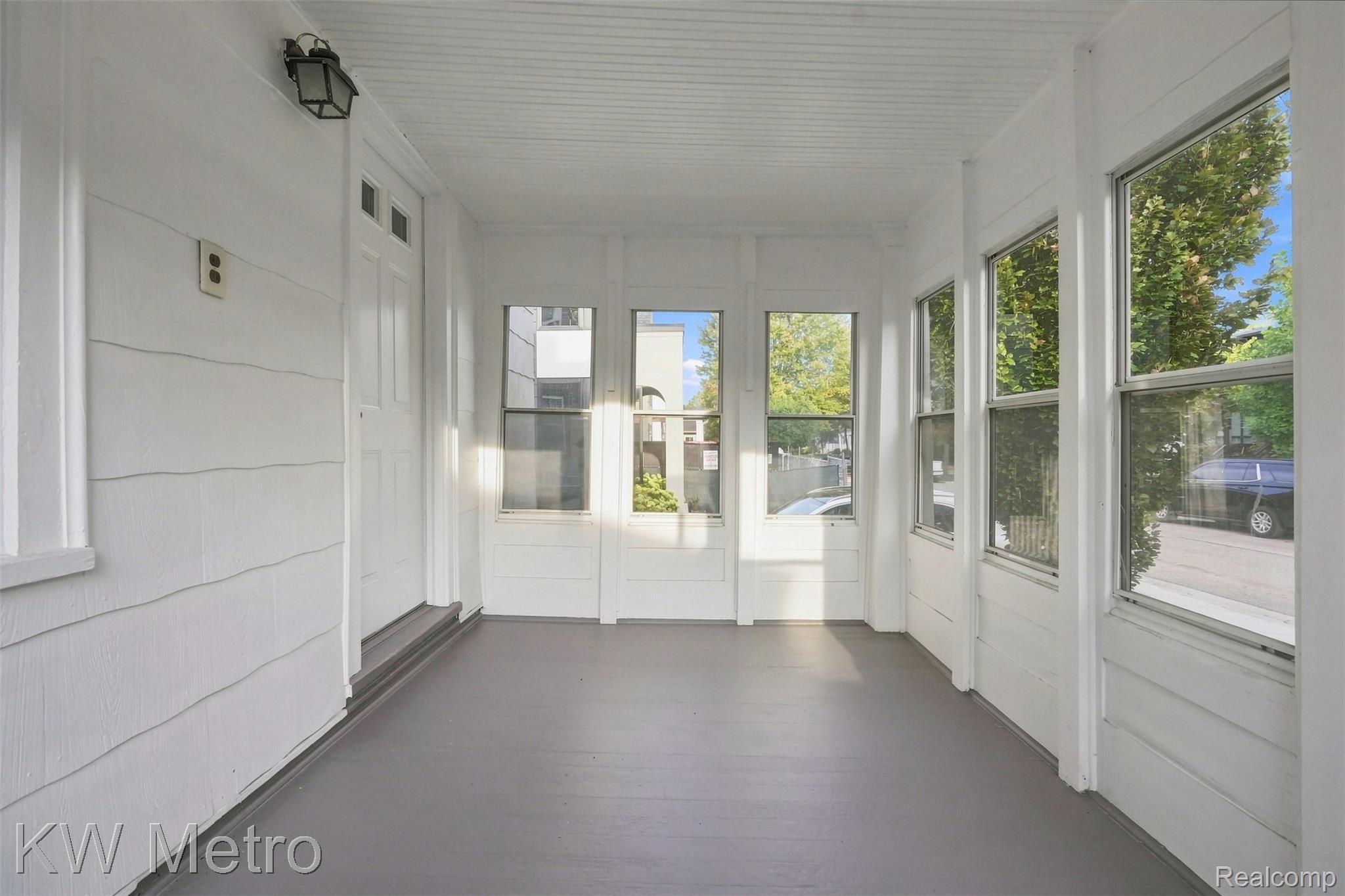 1427 Humphrey Avenue