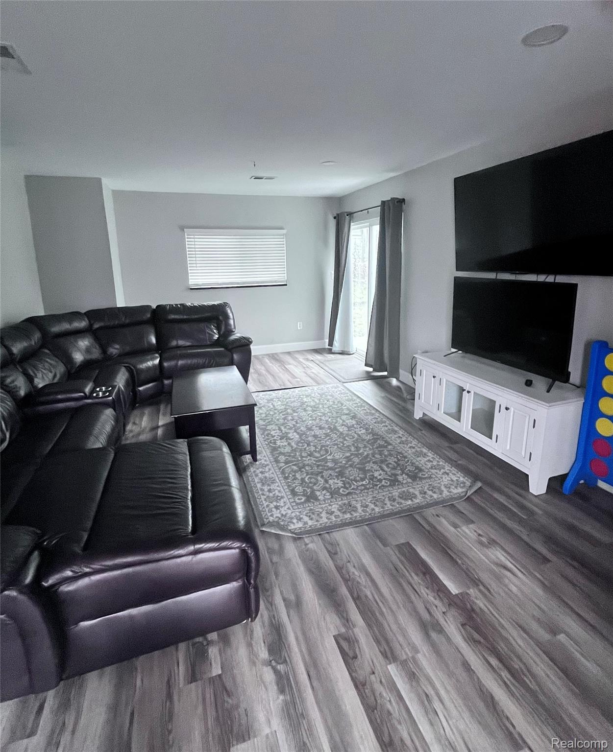 3236 Rio Vista Street