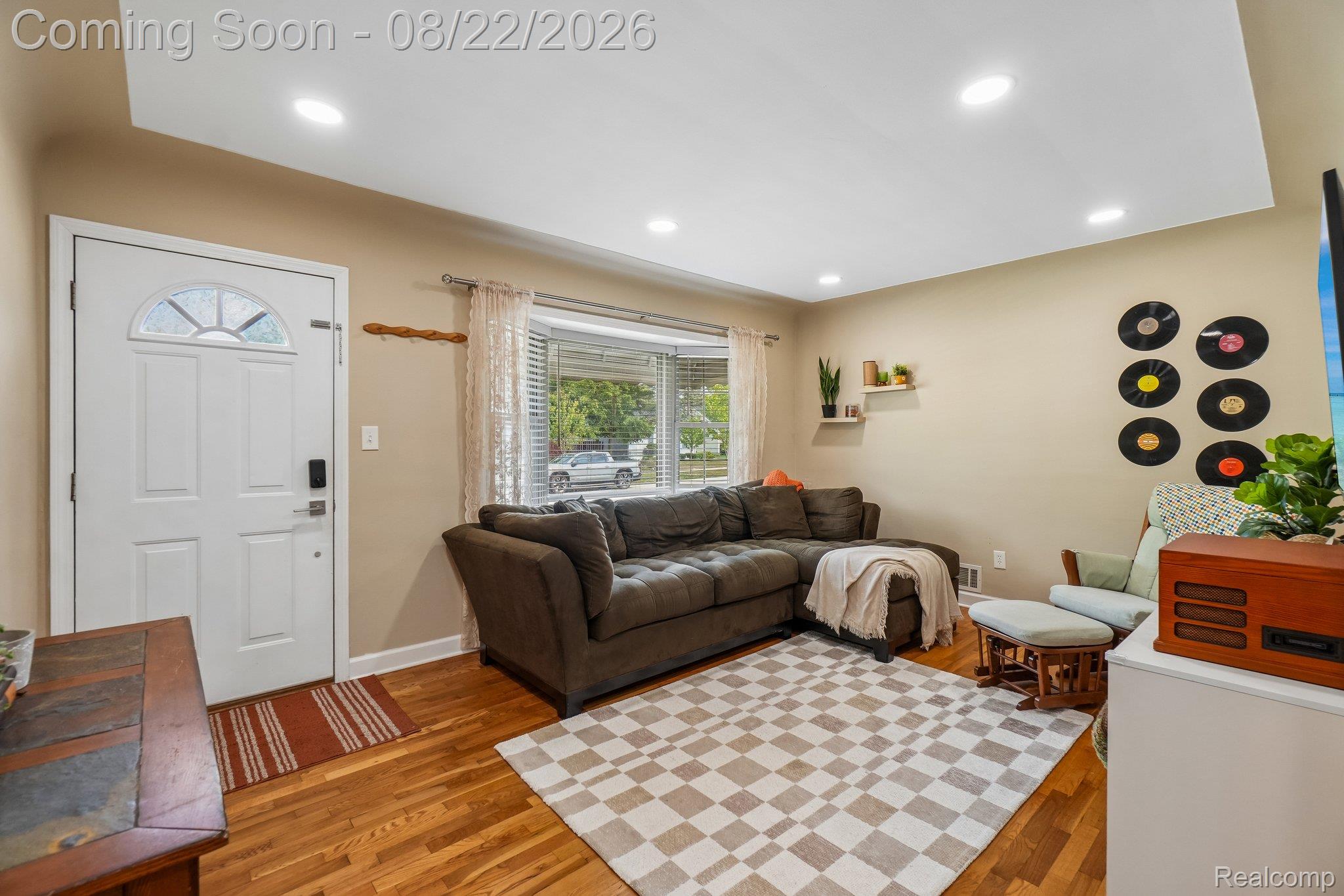 729 Woodbine Drive