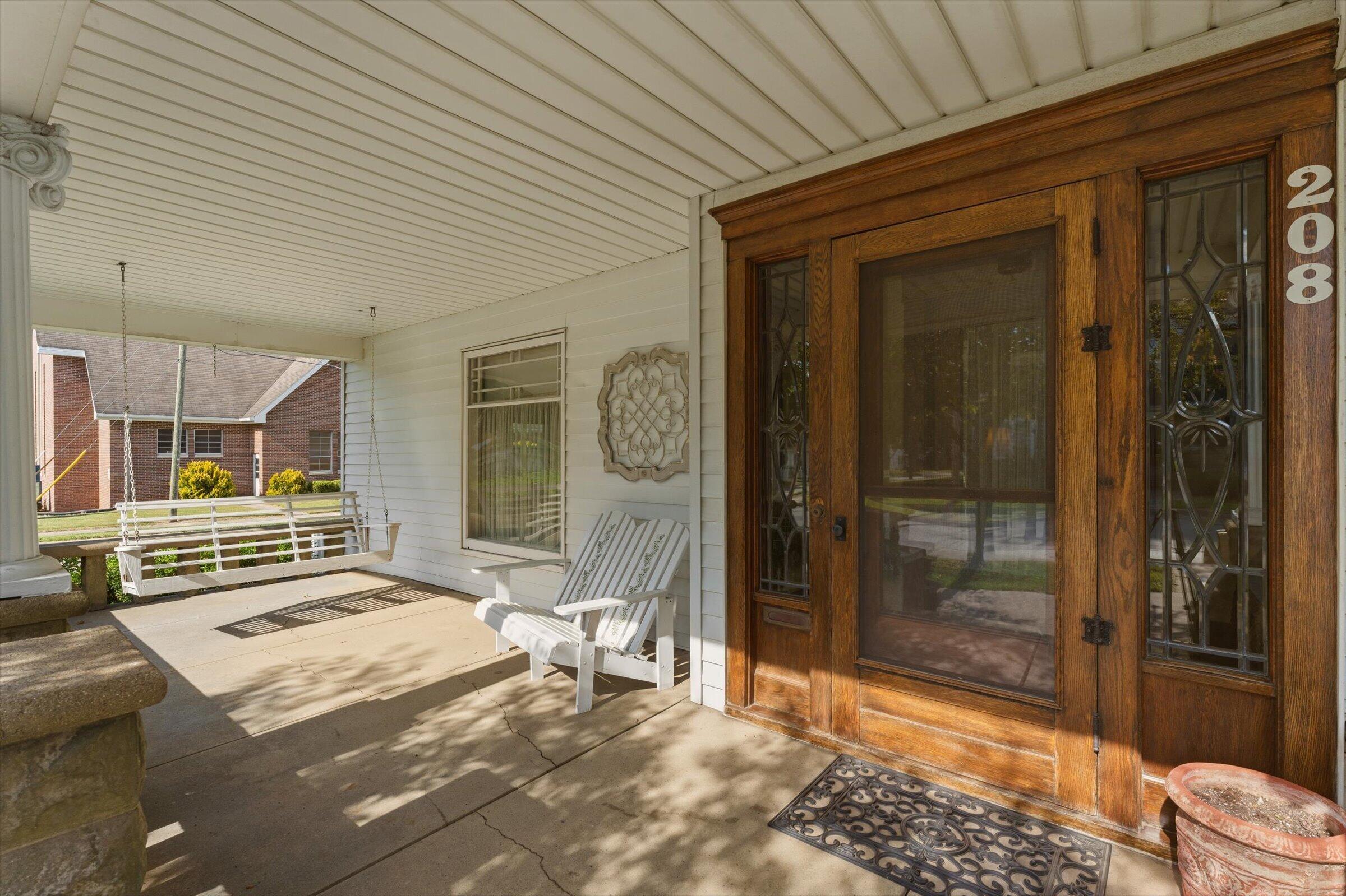 208 Moccasin Street