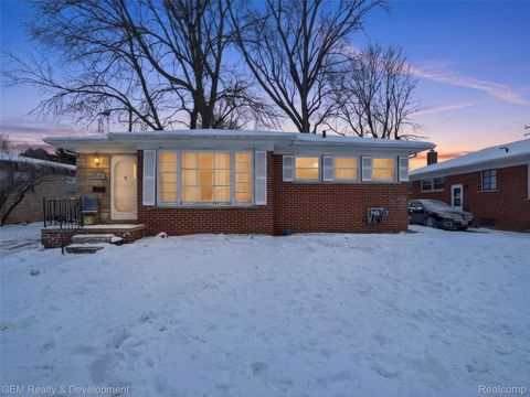 9174 Arnold Redford Charter Township MI 48239