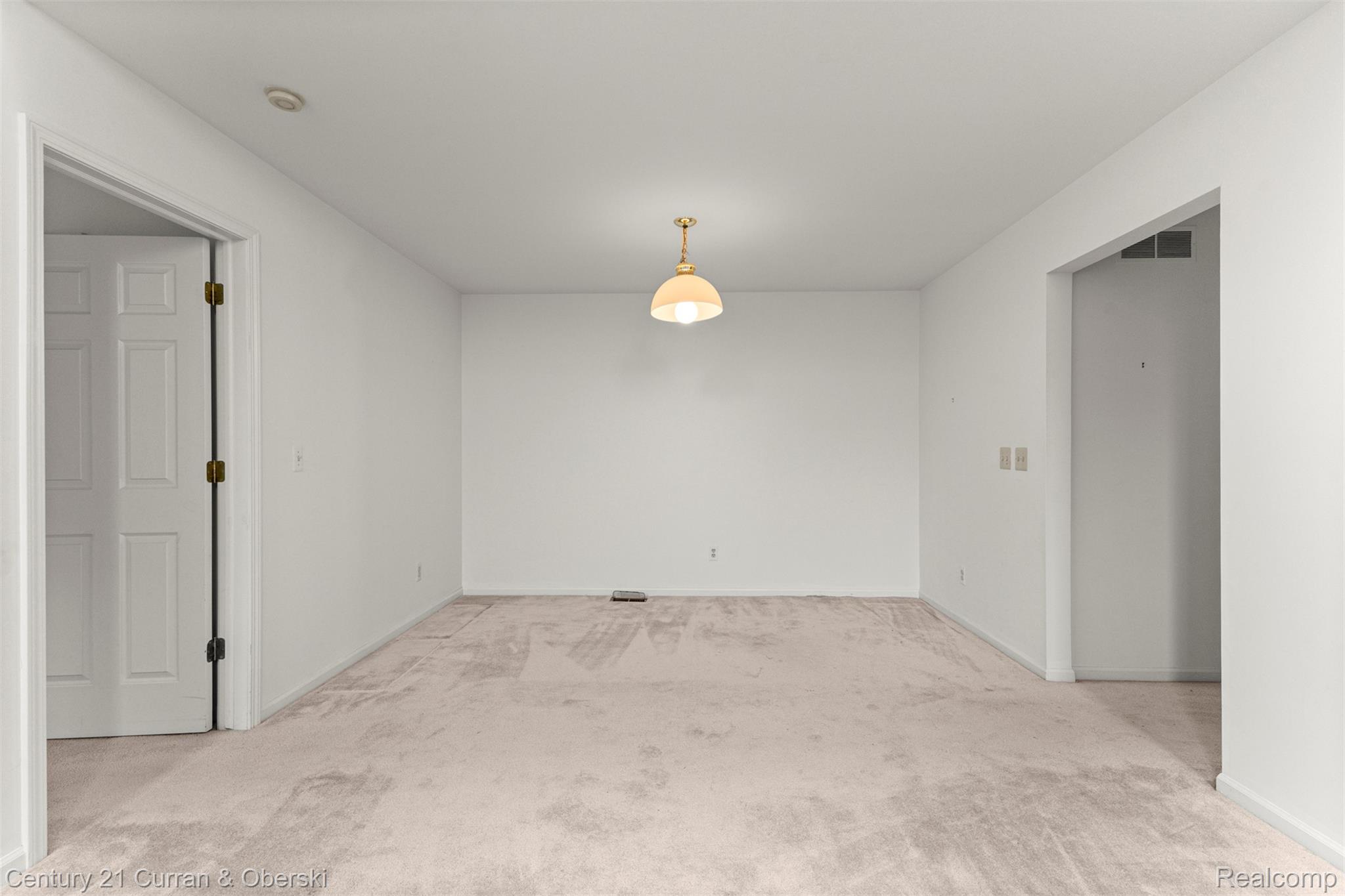 9412 Westwind Drive