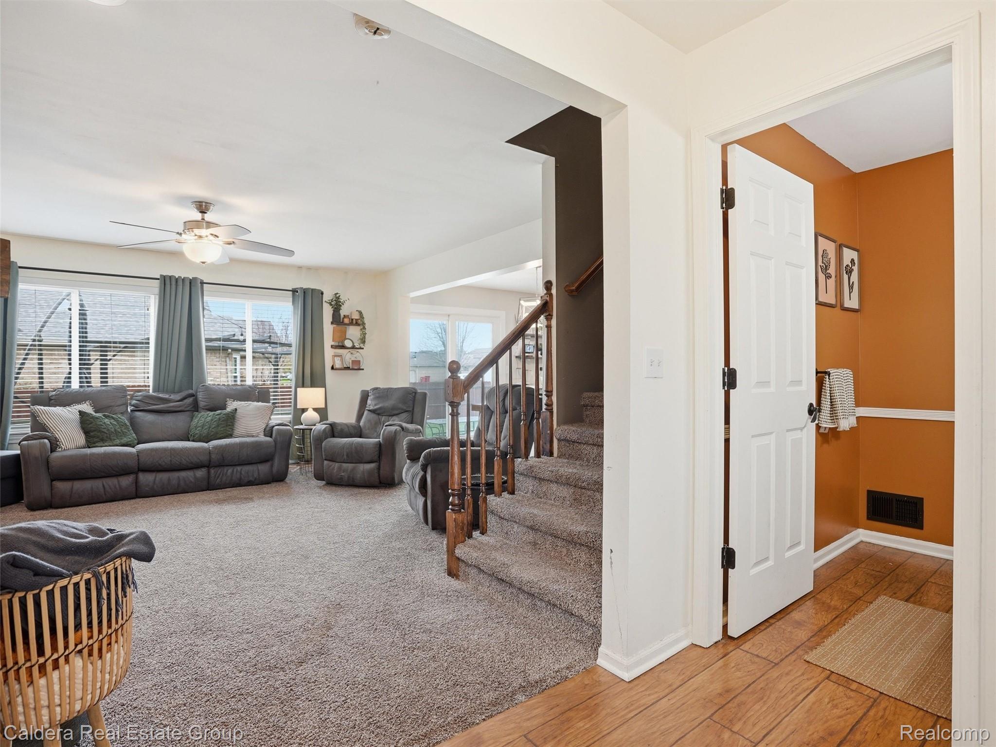 29011 Oakmont Drive