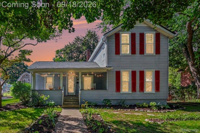 321 W Sibley Street Howell City MI 48843