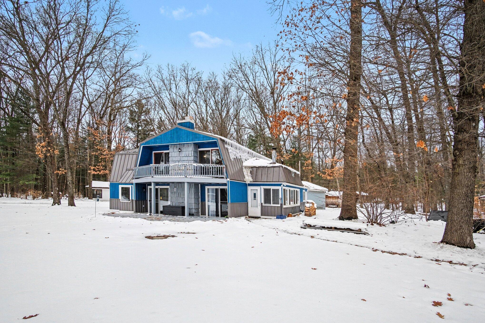 8752 Bills Lake Court