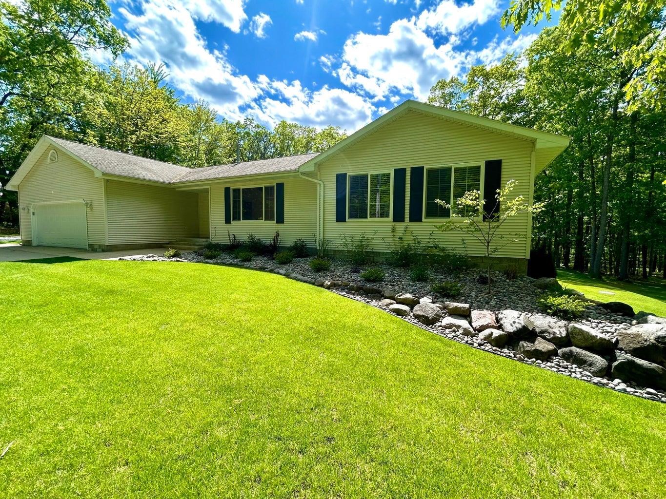 10603 Tall Oaks Court