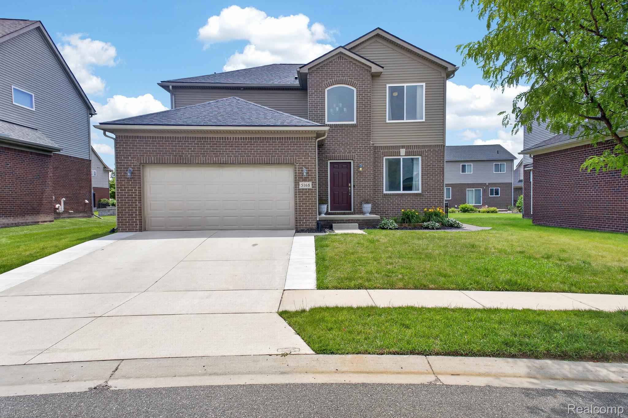 5168 Bradmore Lane