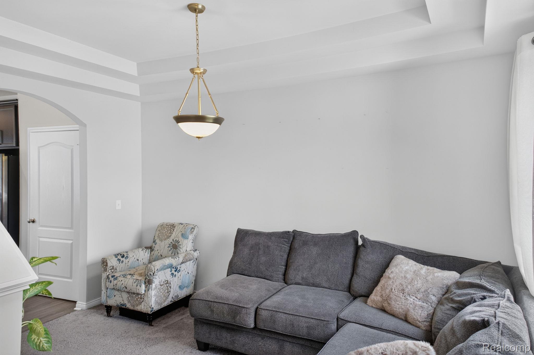5168 Bradmore Lane