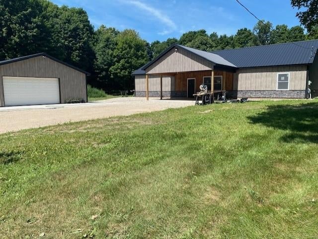 802 W 4 Road