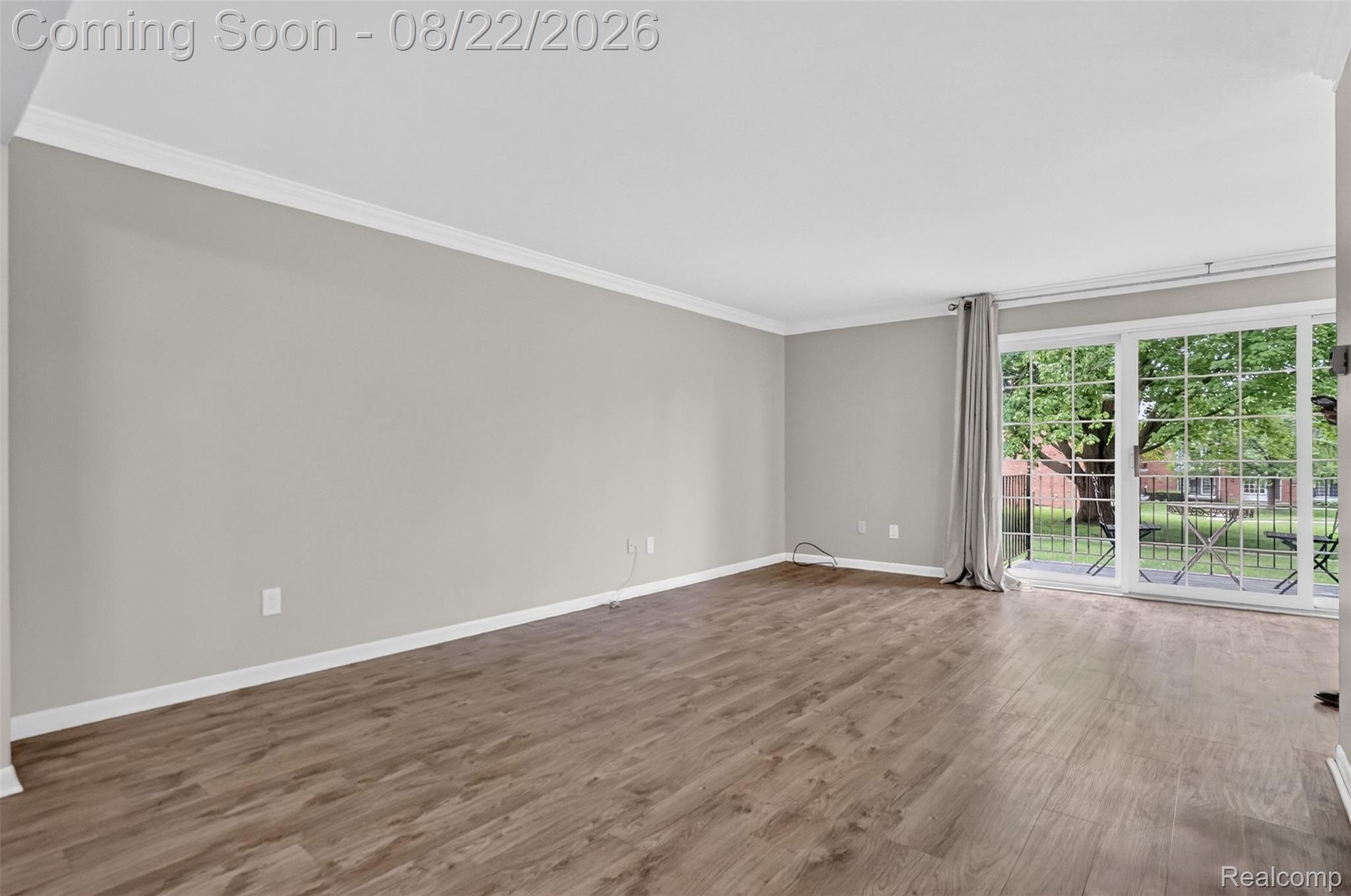 448 N. Fox Hills Drive N A-4