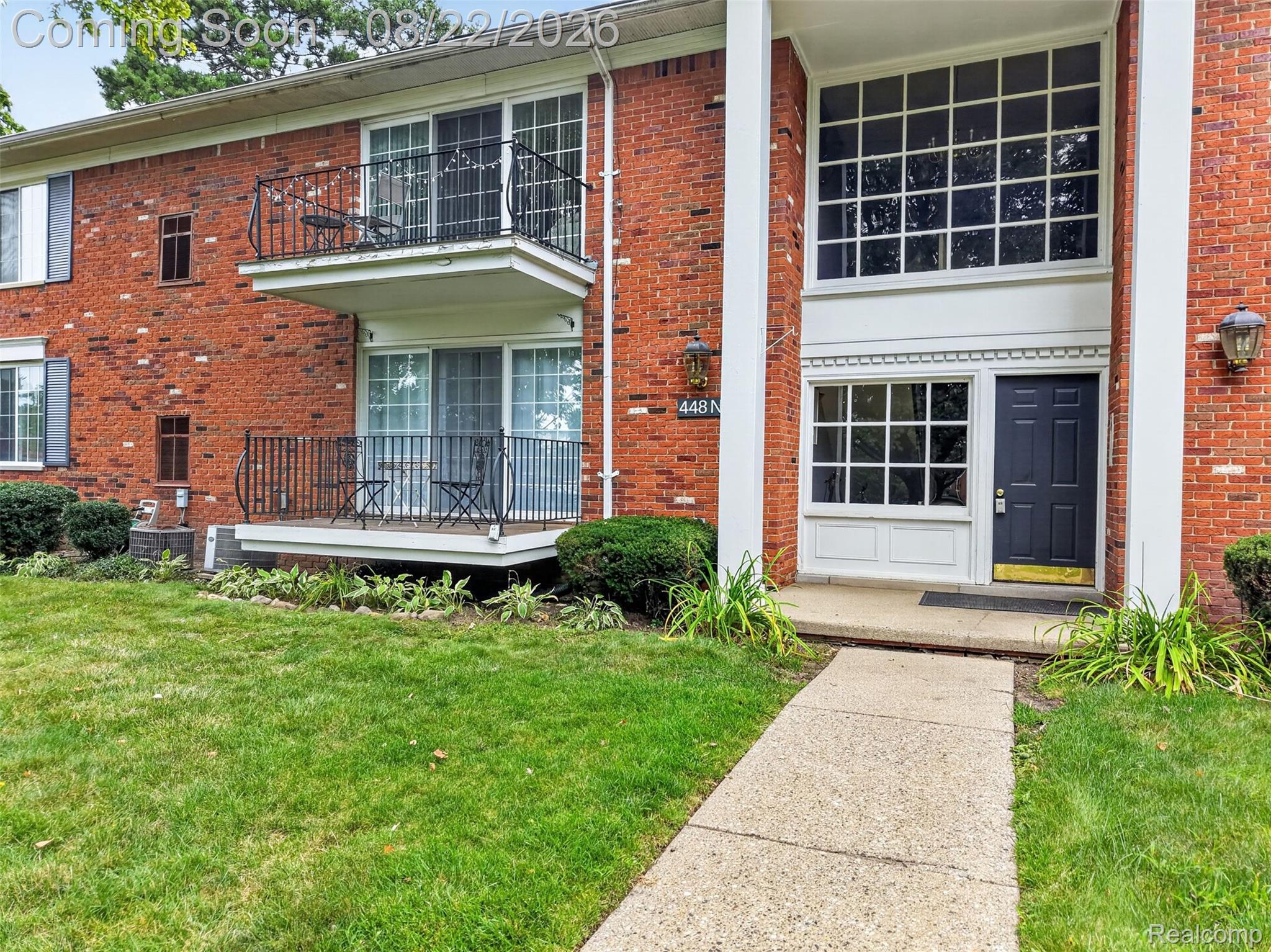 448 N. Fox Hills Drive N A-4