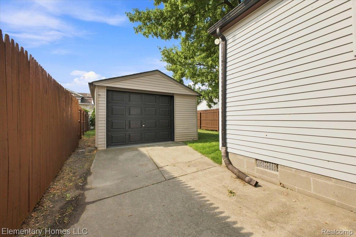 7388 McKinley
