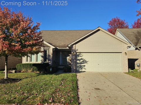 17901 Pointe Court Clinton Charter Township MI 48038