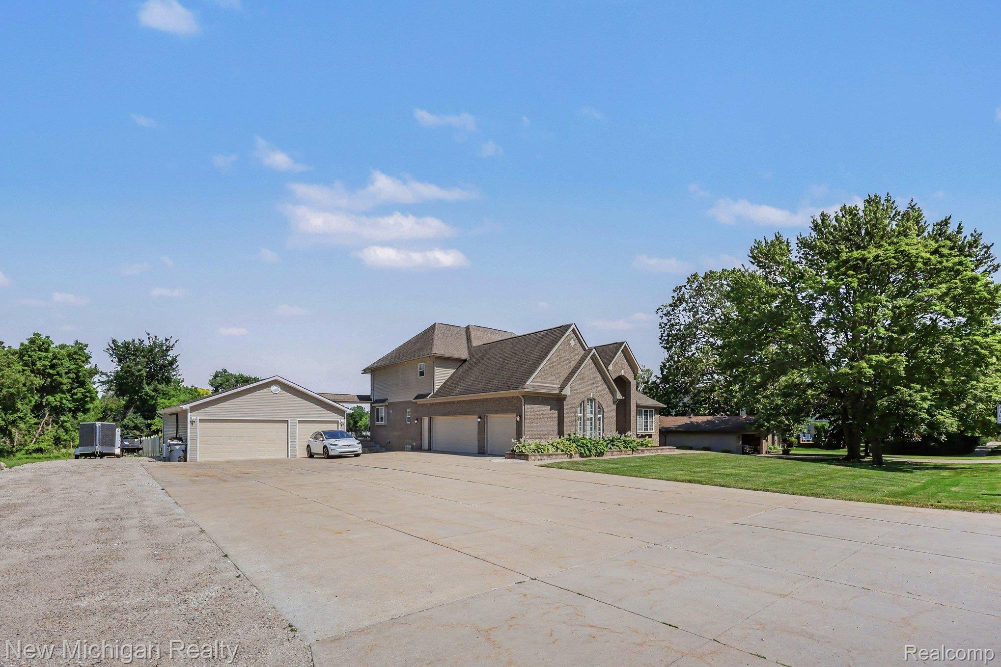 3812 Finch Drive
