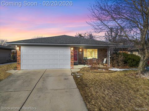 Photo of 15303 Lincolnshire Lane, Fraser City, MI 48026 (MLS # 20261009969)