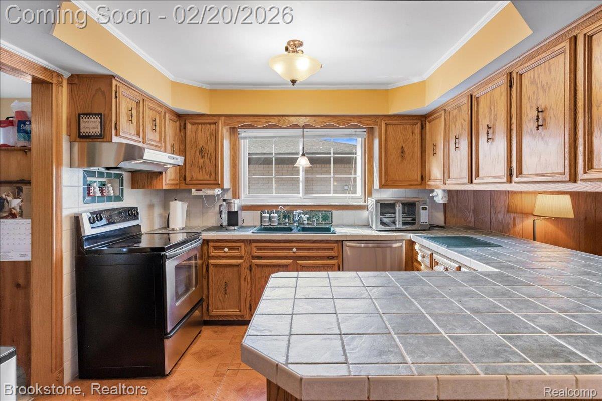 15303 Lincolnshire Lane