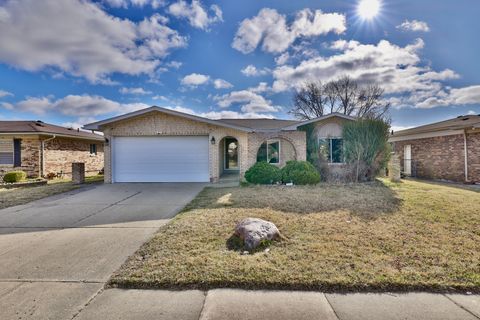 38754 ARLINGDALE Drive Sterling Heights City Macomb MI 48310