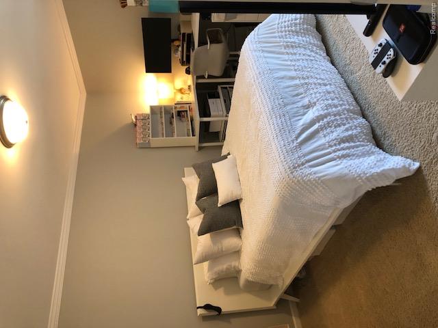 725 Randolph Street 218
