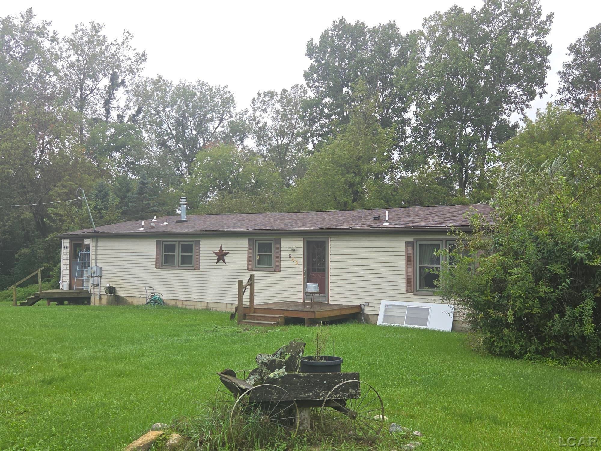 942 Munith Road