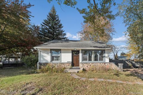 53970 10 Mile Road Lyon Charter Township MI 48178