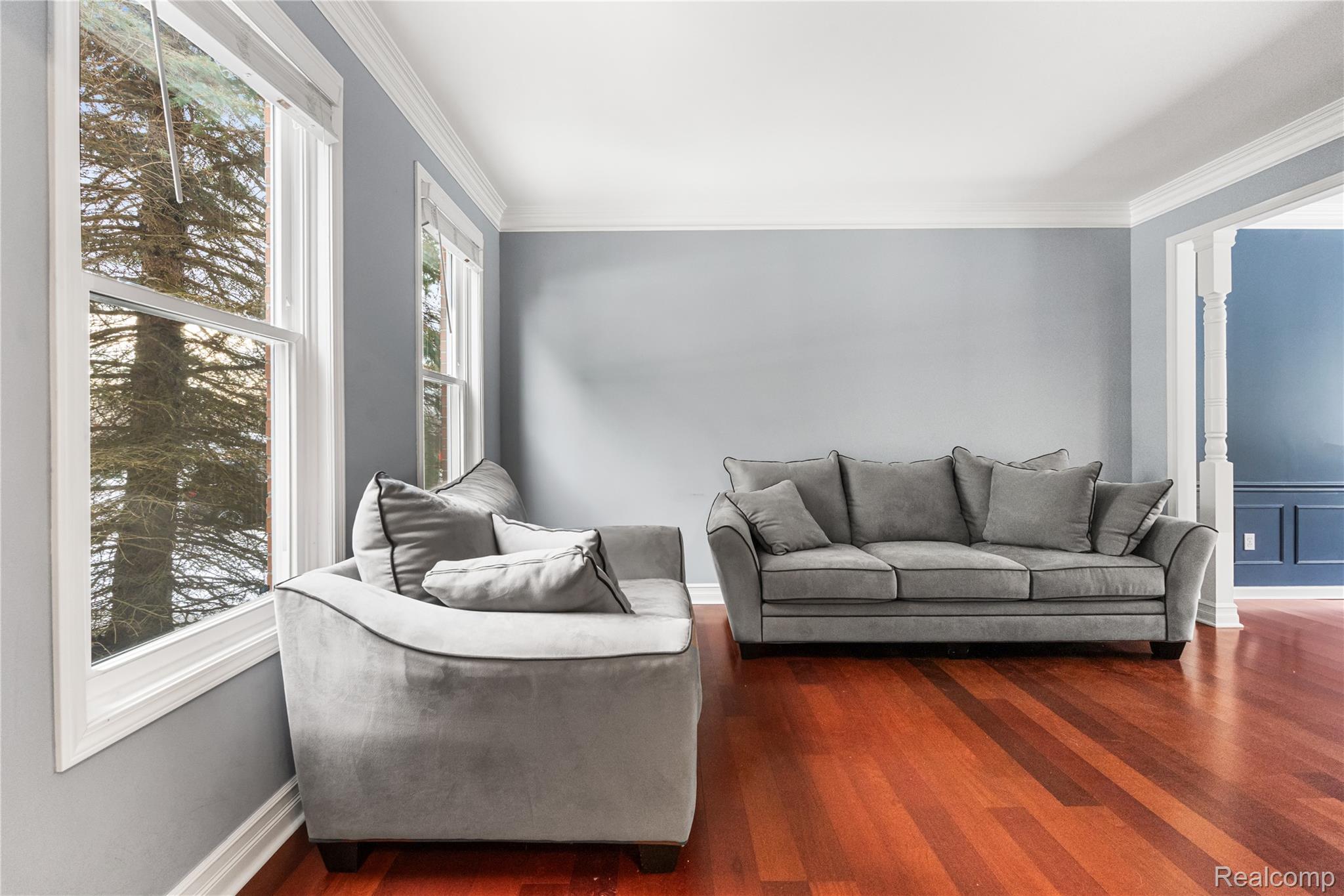 489 N Washington Street