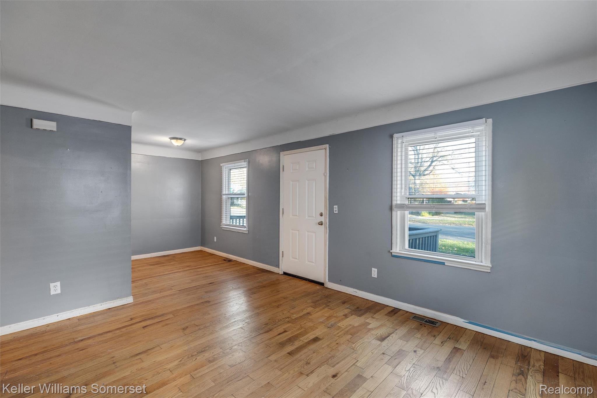 19239 Beaconsfield Street