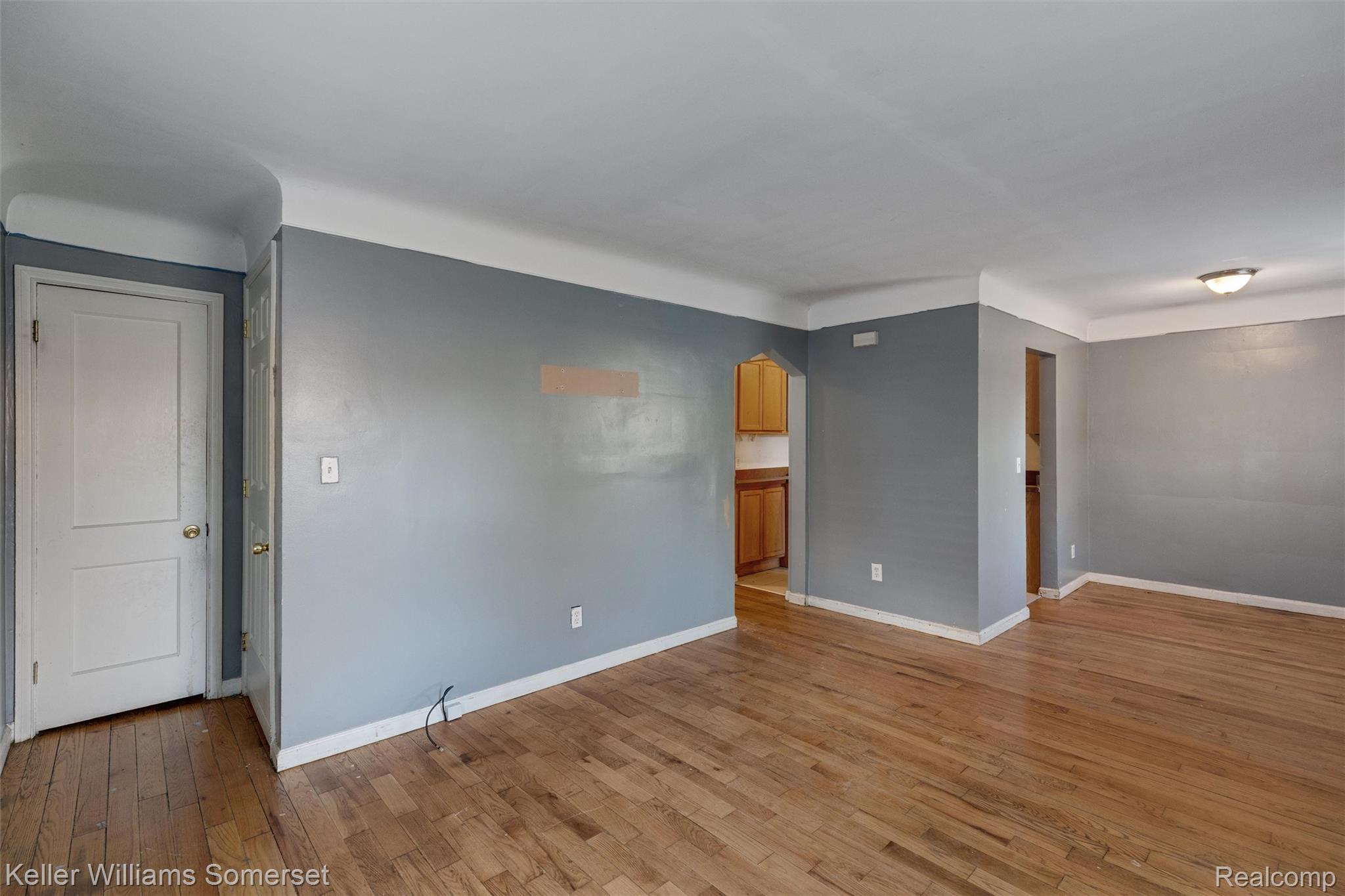 19239 Beaconsfield Street