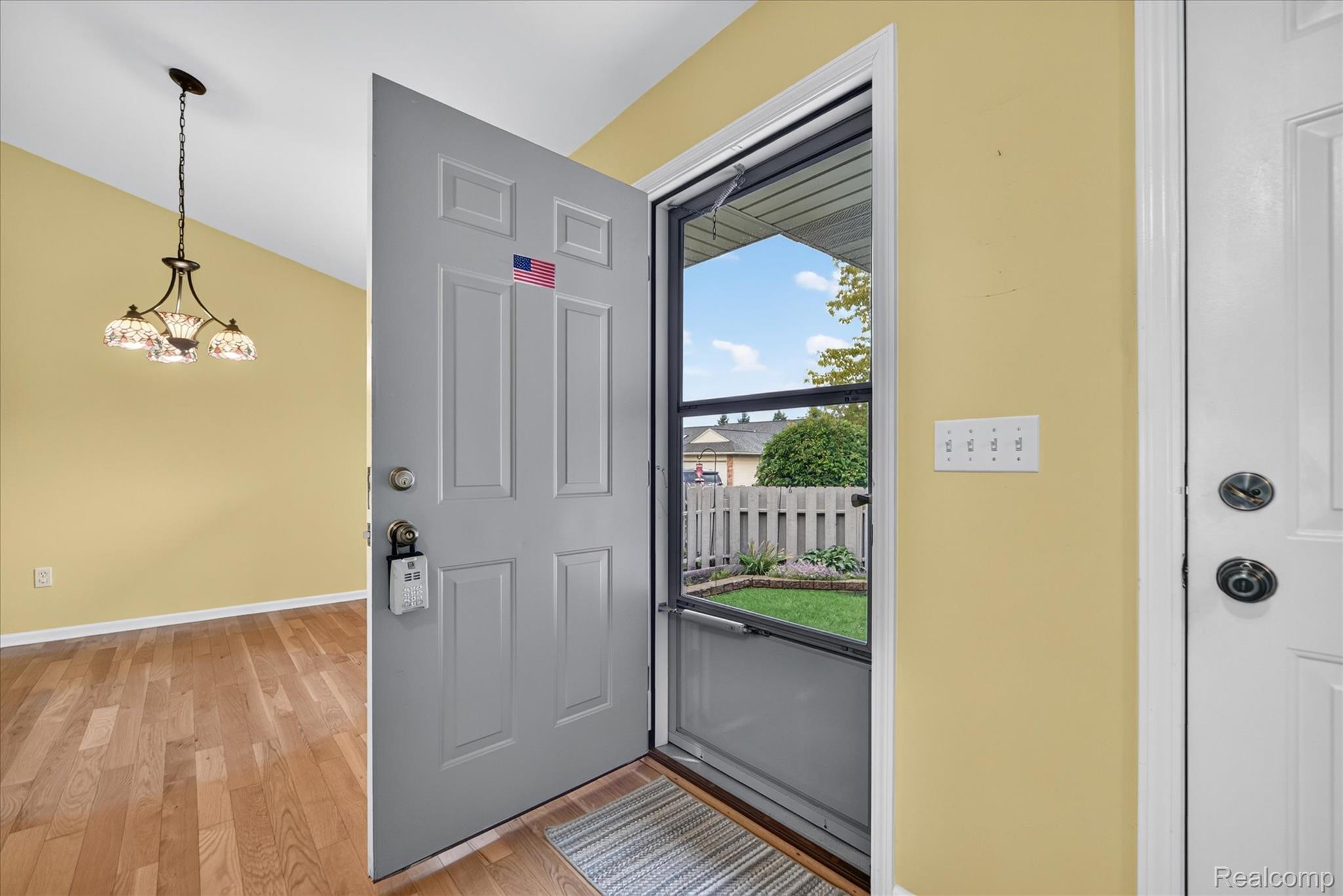 205 Addison Circle