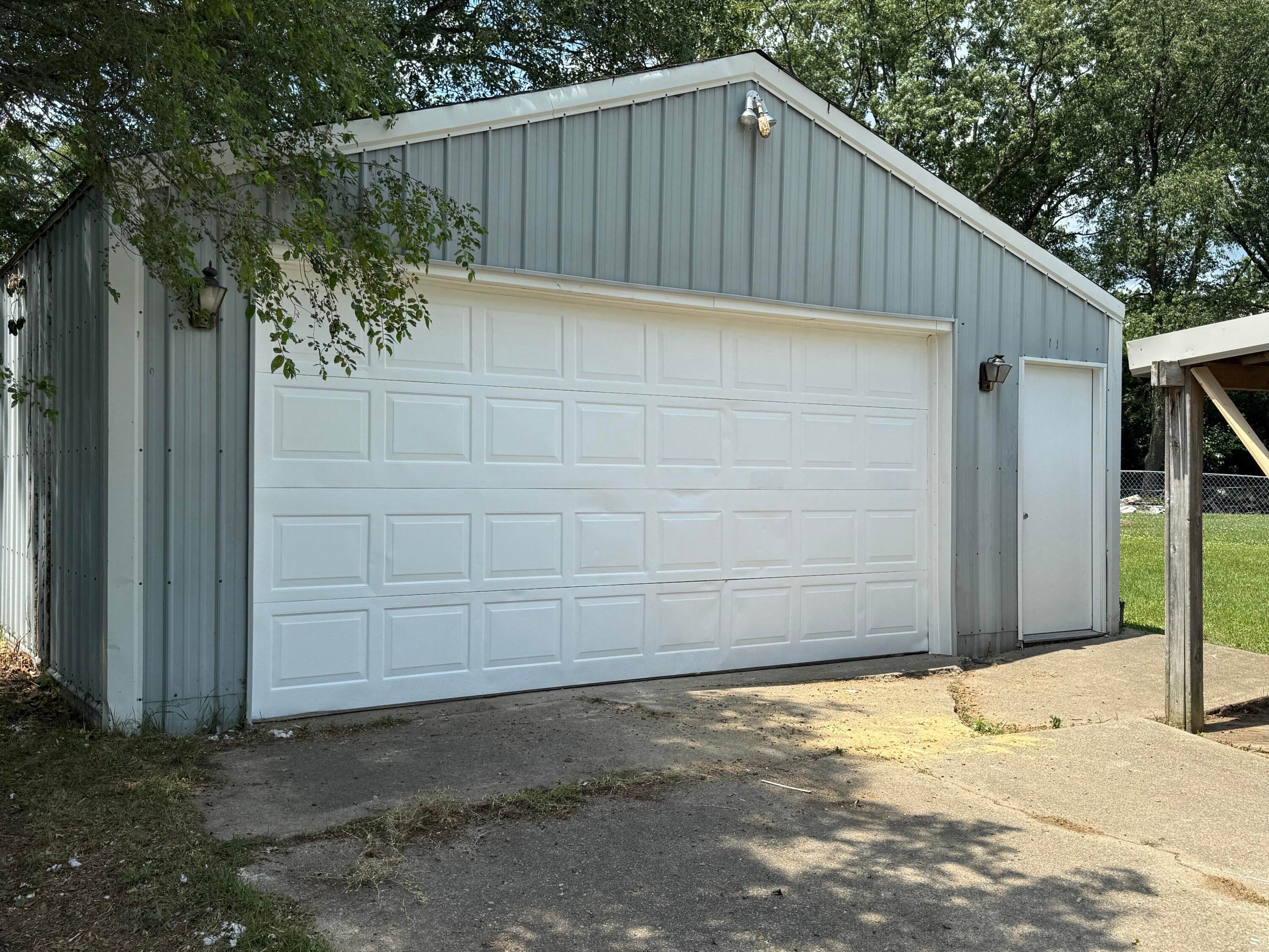 1009 N Mingo Street