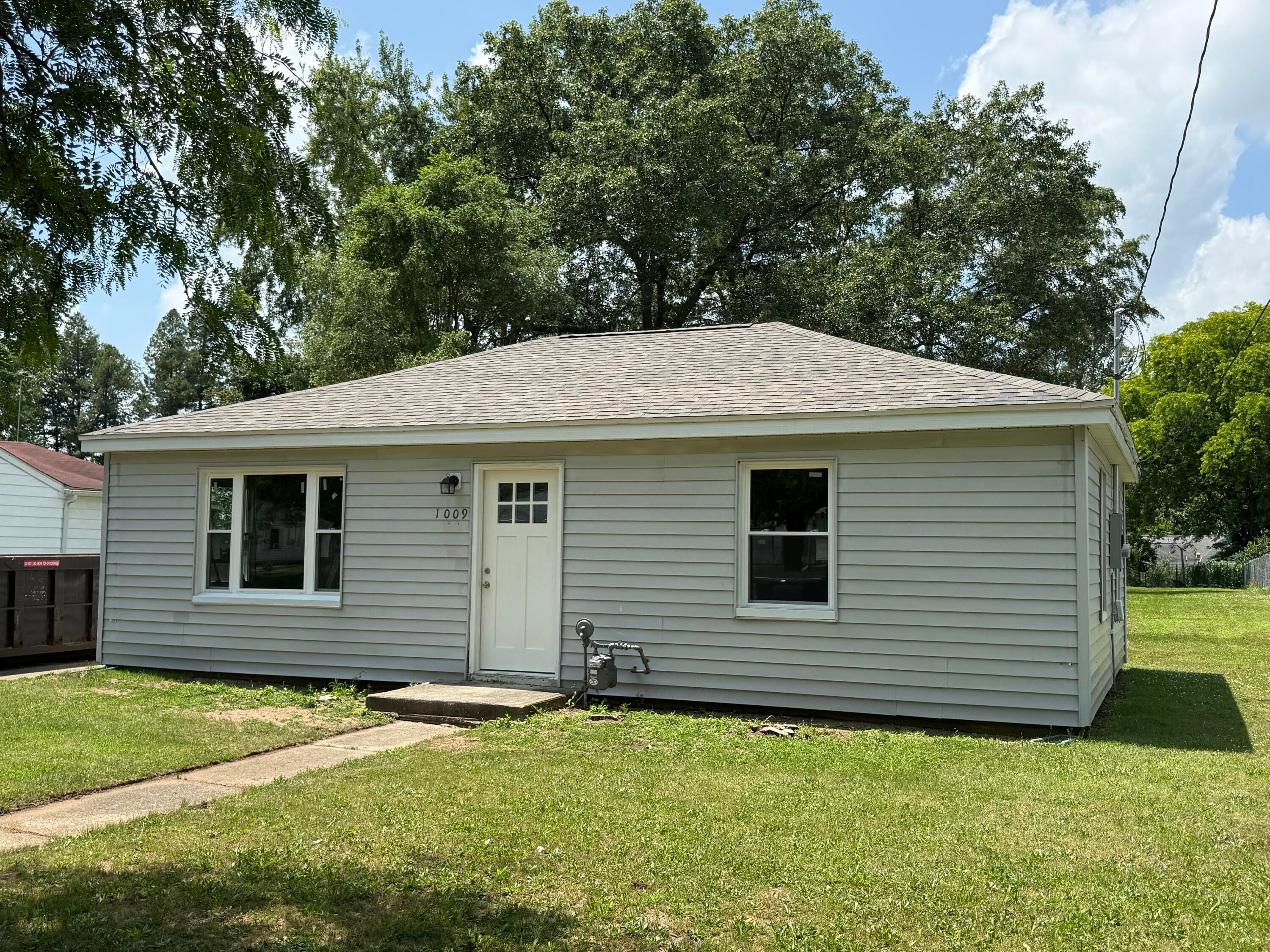 1009 N Mingo Street