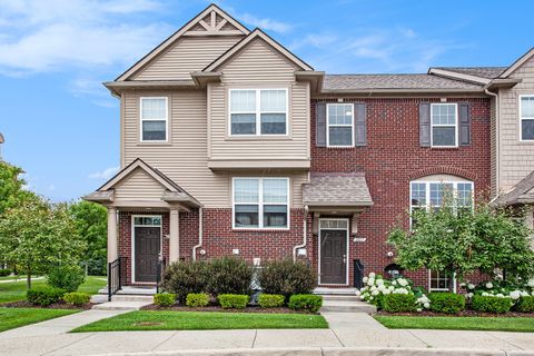 Photo of 2817 Hartwick Drive, Rochester Hills City, MI 48307 (MLS # 81025034490)