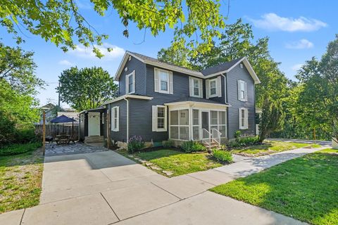 Tiny photo for 416 Center Street, South Haven City, MI 49090 (MLS # 71026025942)