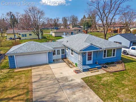 3461 Ardreth Drive Waterford Charter Township MI 48329