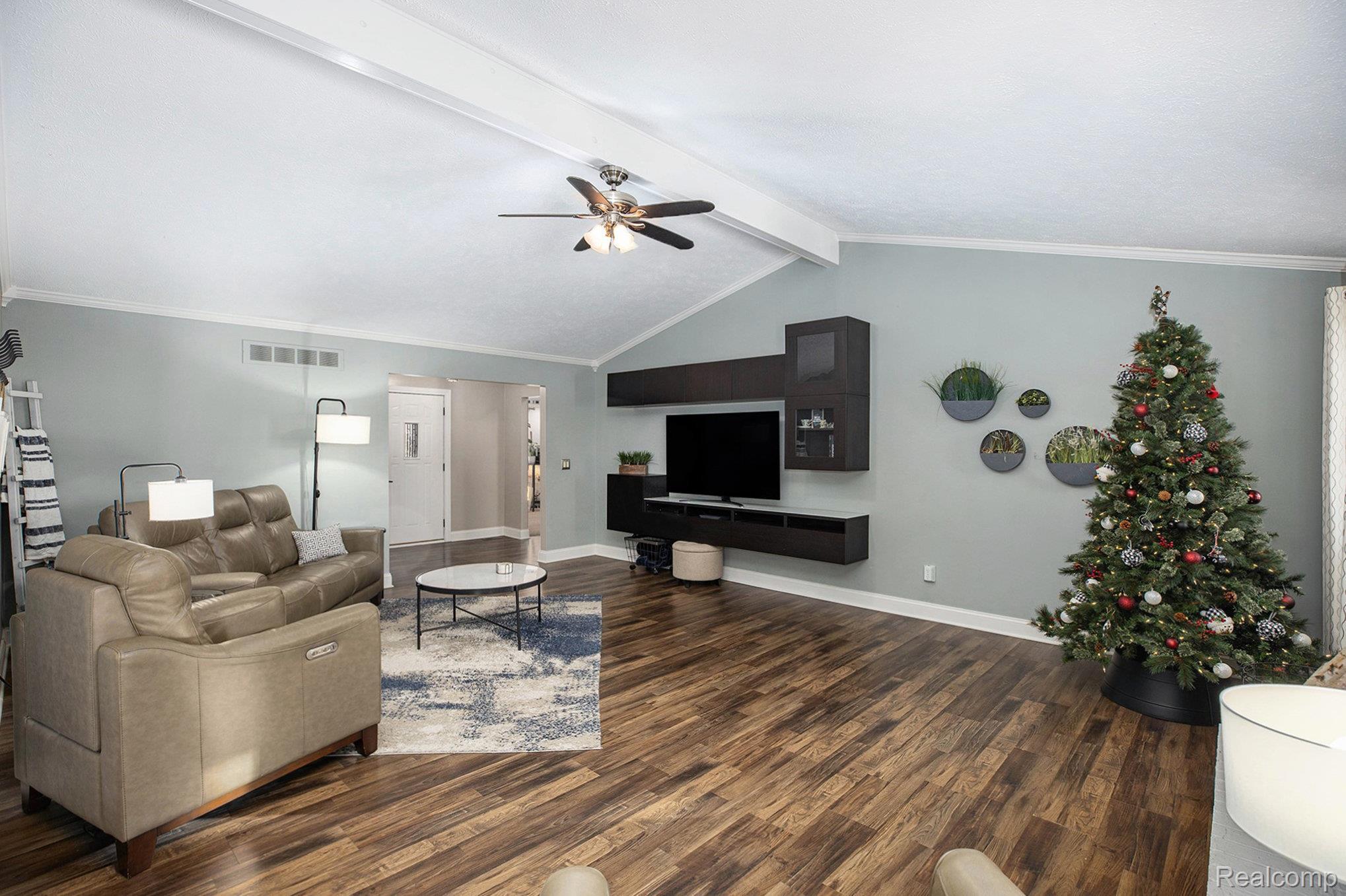 37815 Streamview Drive