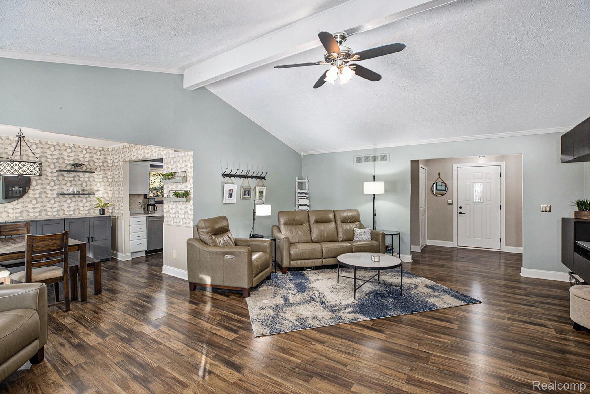 37815 Streamview Drive