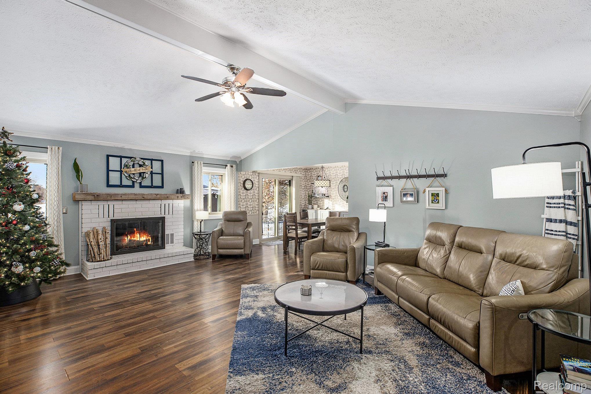 37815 Streamview Drive