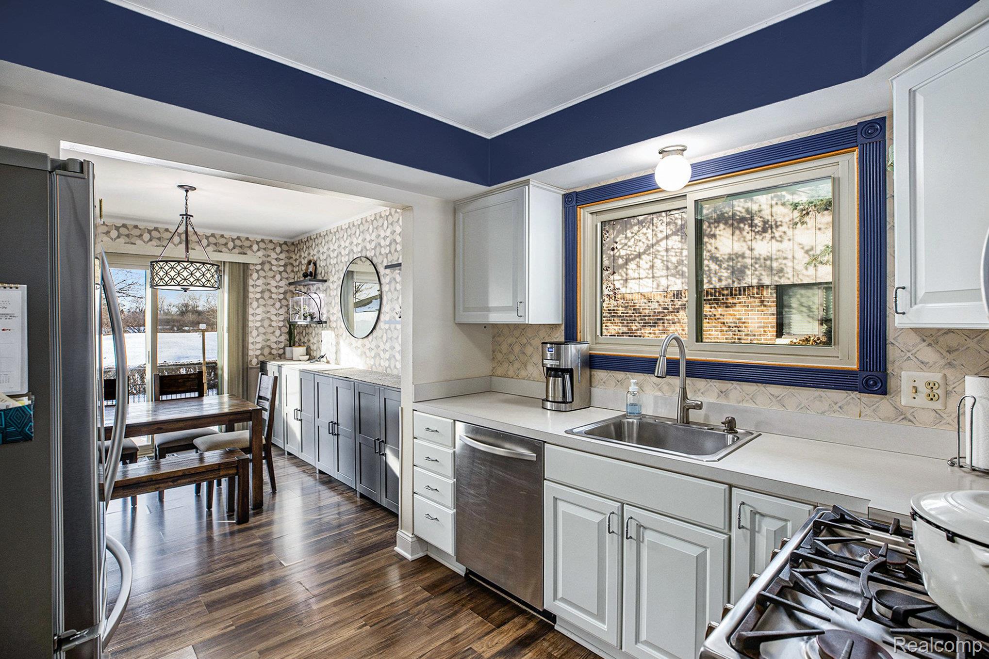 37815 Streamview Drive