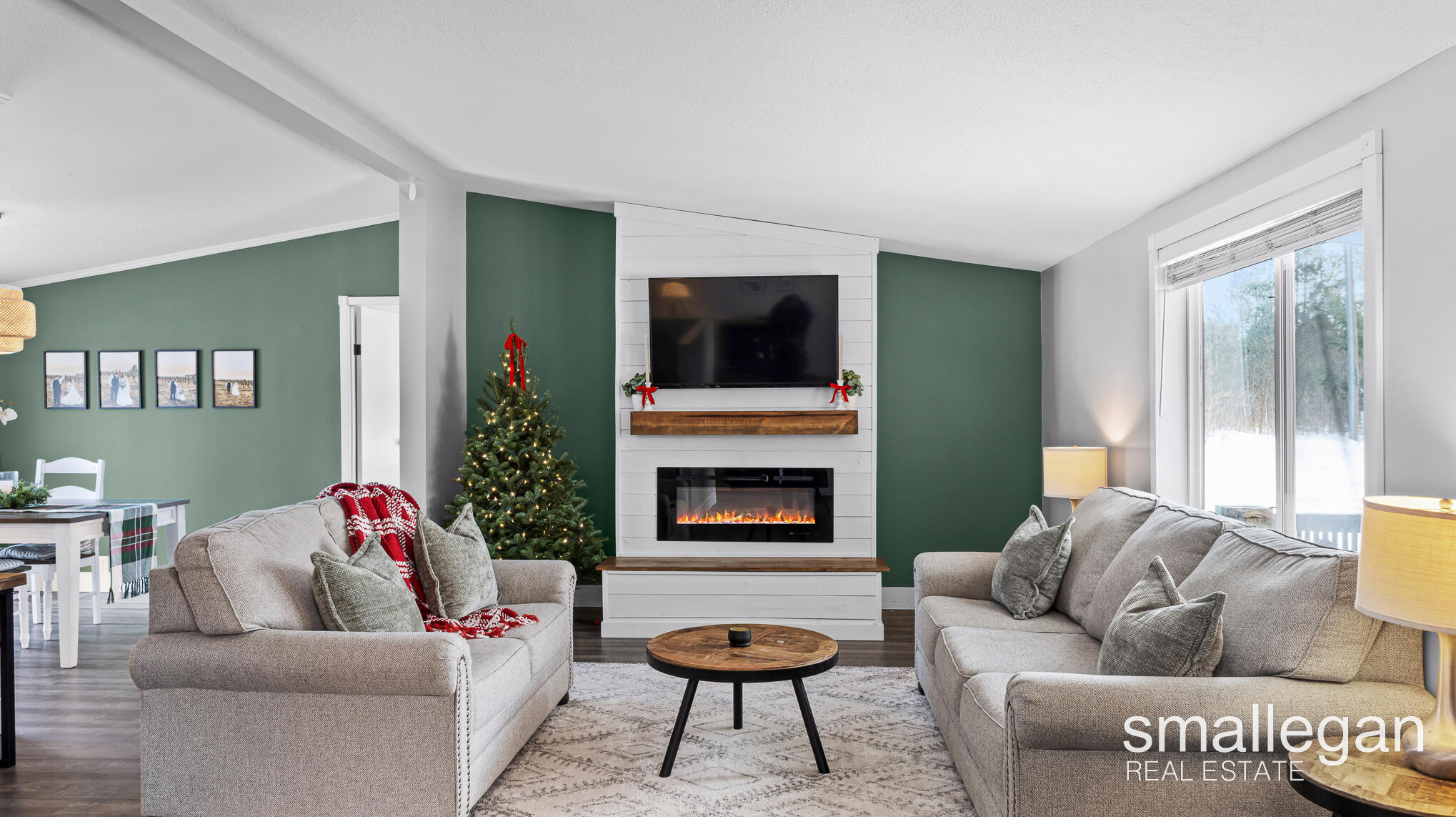 5393 15 Mile Road NE