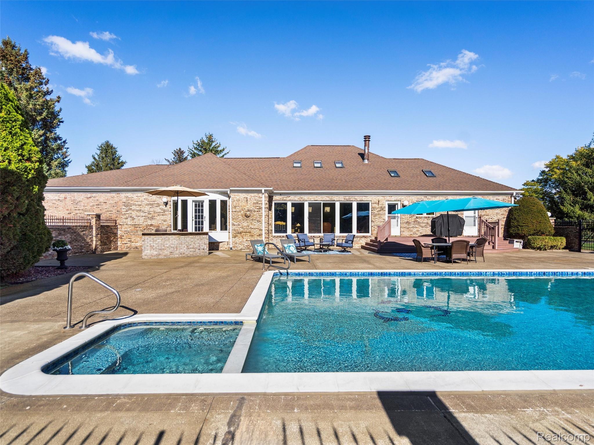 4227 Newcastle Drive