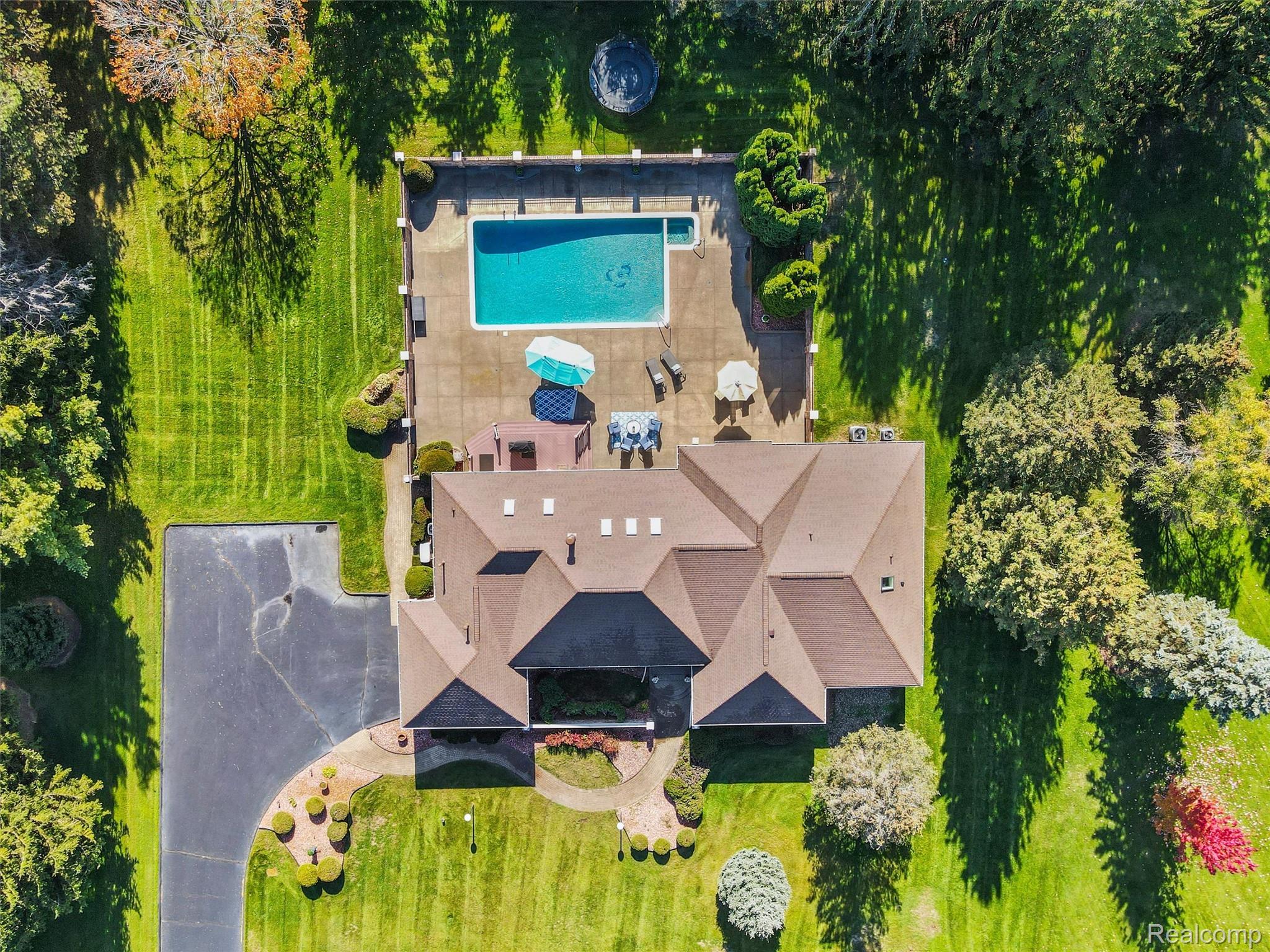 4227 Newcastle Drive