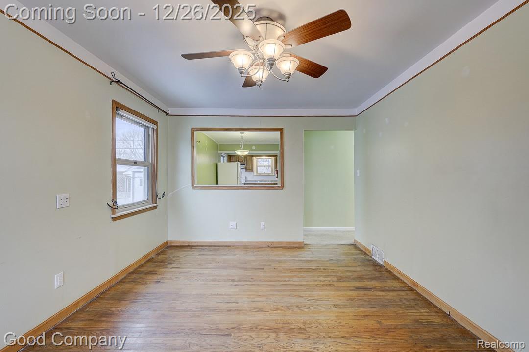 1213 E Rowland Avenue