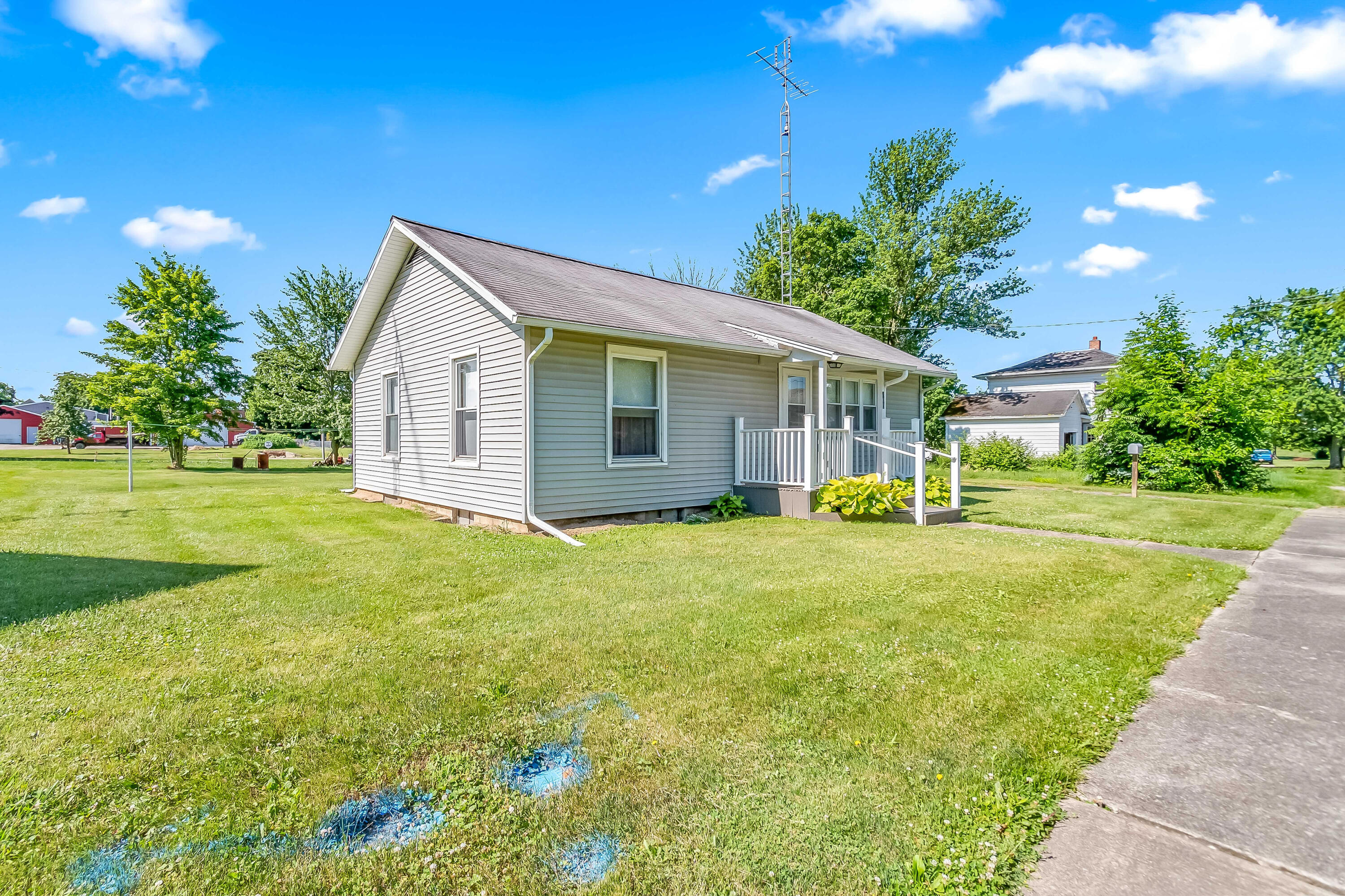 105 Hillsdale Street