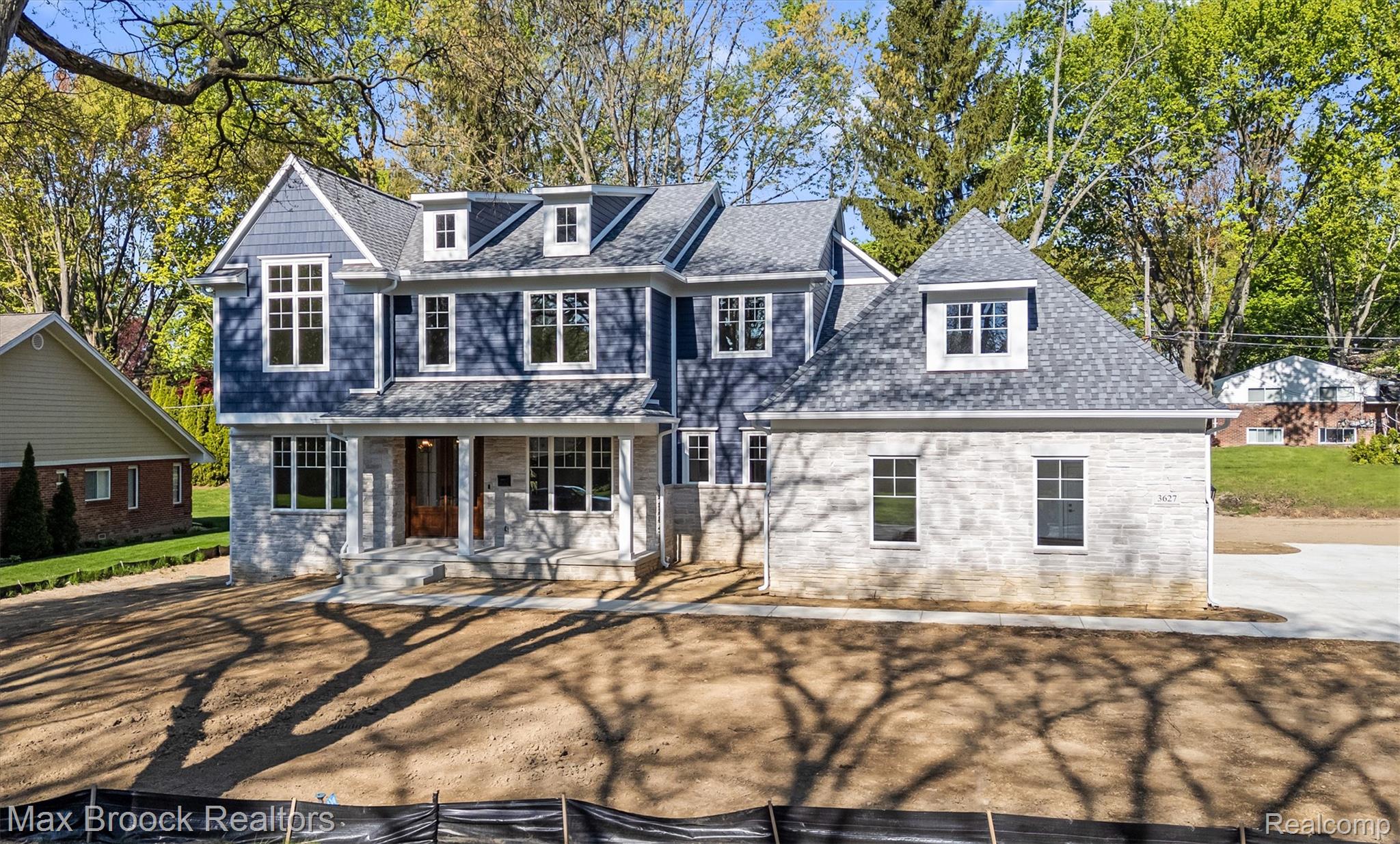 3627 Middlebury Lane
