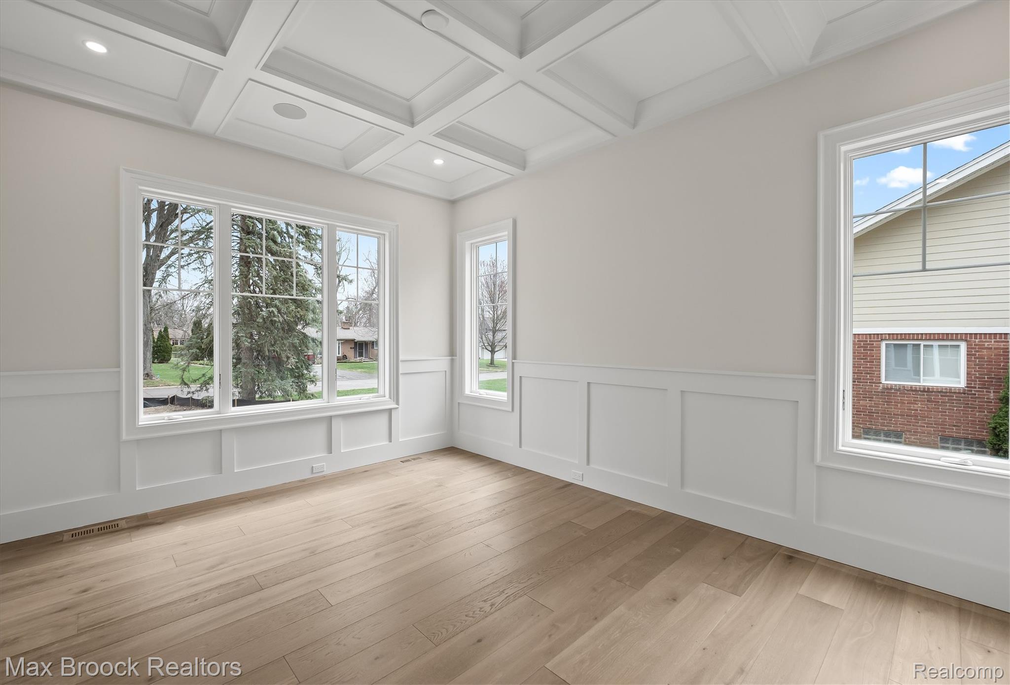 3627 Middlebury Lane