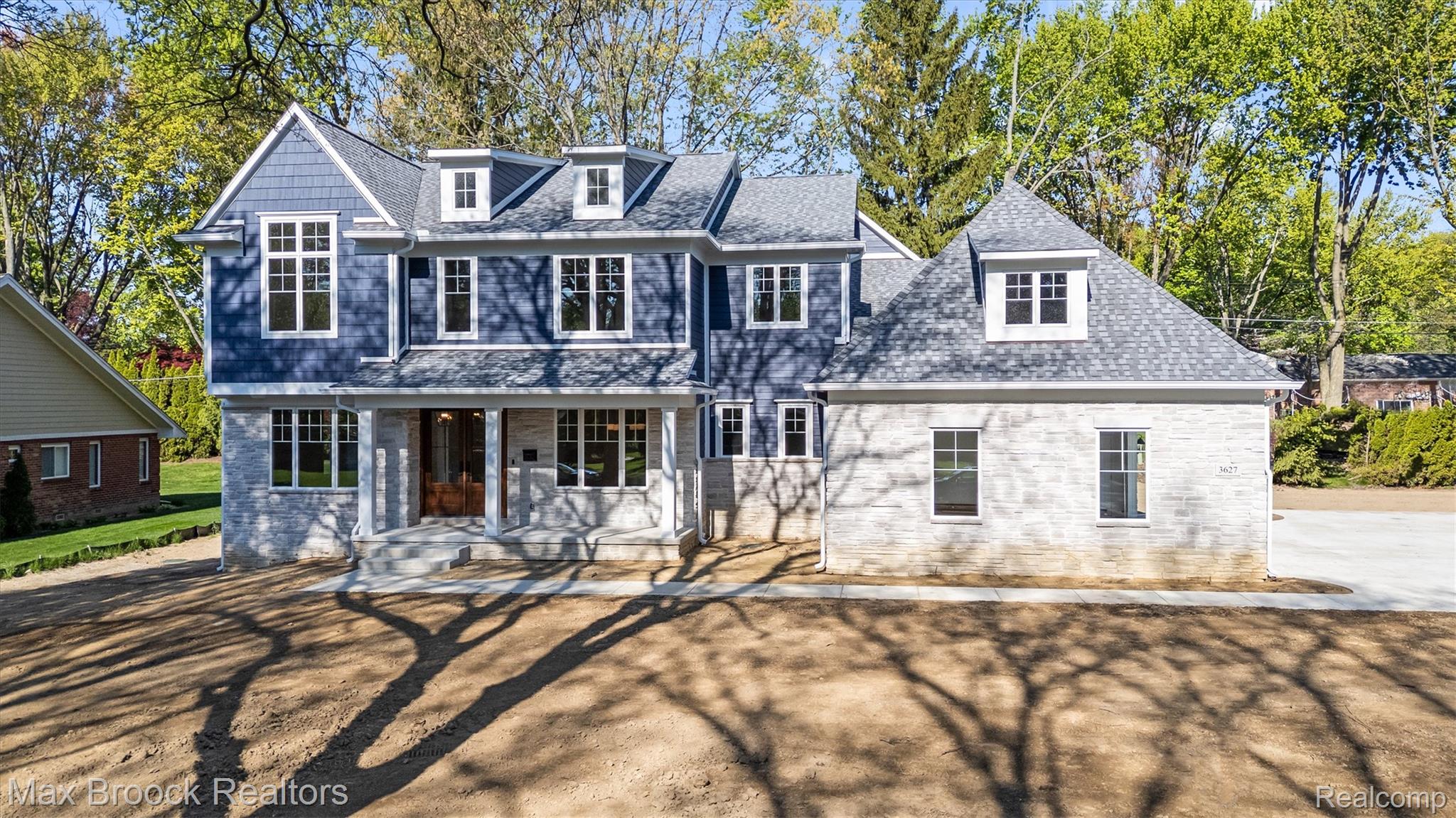 3627 Middlebury Lane