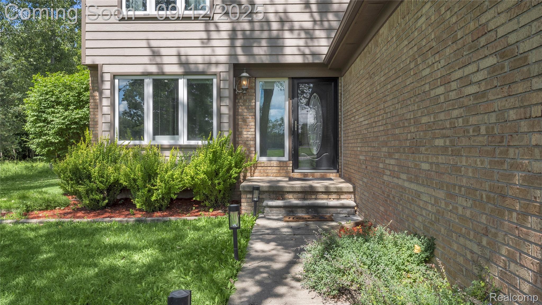 1980 Oakville Waltz Road